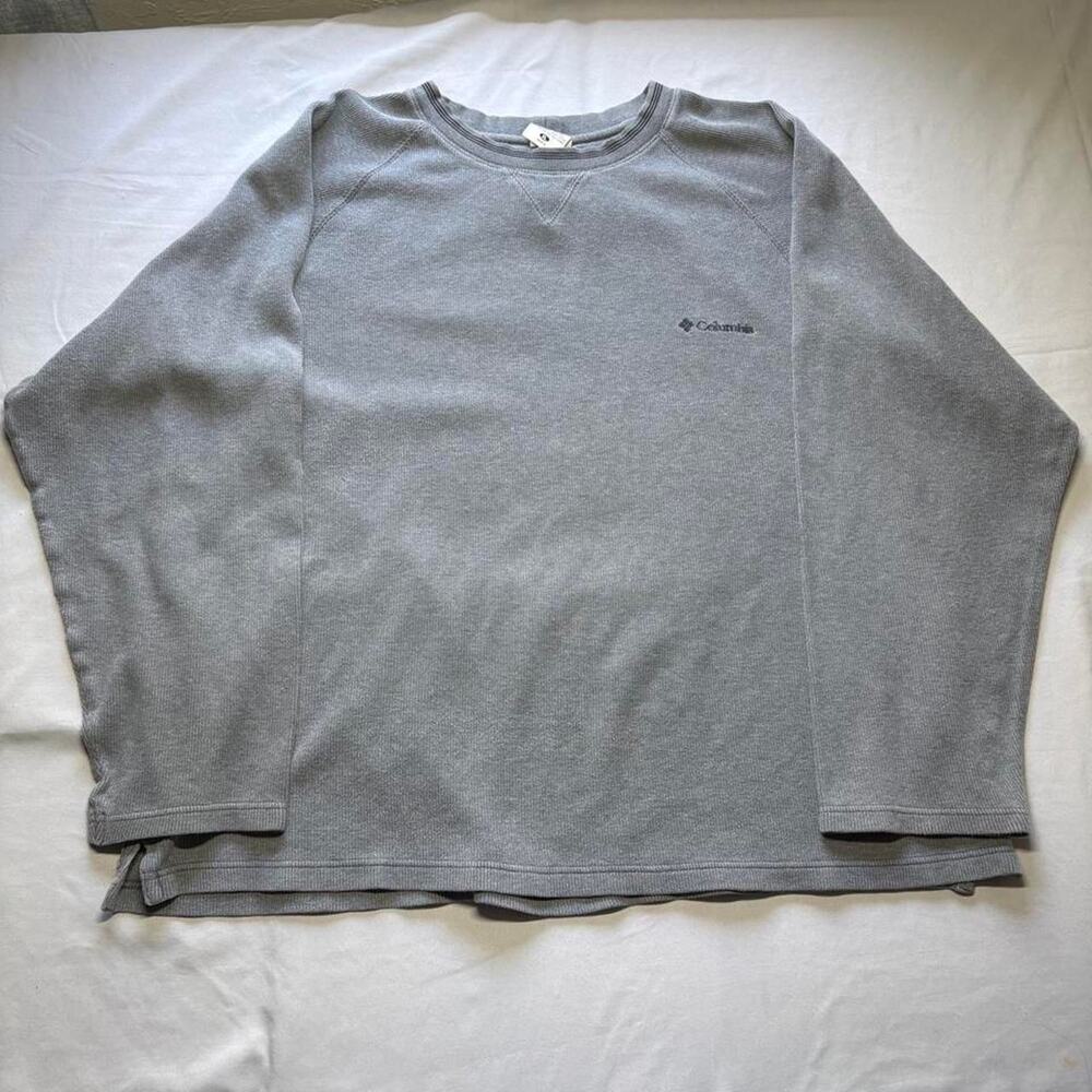 Columbia grey long sleeve shirt